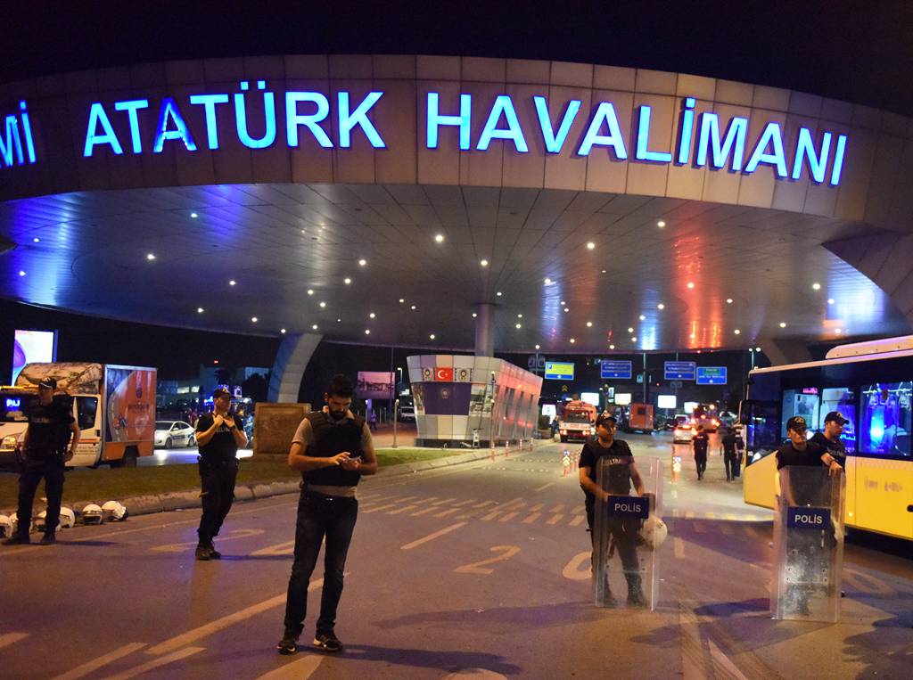 XHNews's tweet photo. #LatAm countries united in condemning #TurkeyAttack https://t.co/jW75jKinoh https://t.co/Xb3ImGOeRg