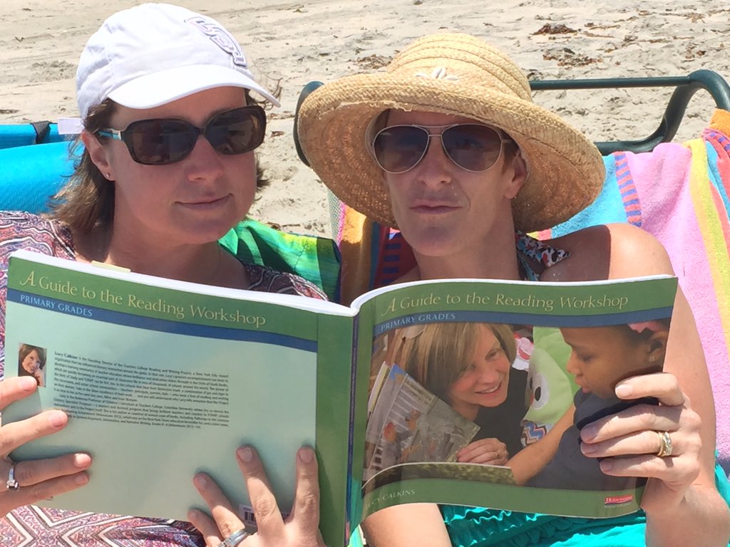 erin_lohner's tweet photo. Enriching our brains while enjoying the surf!  @Crystalsutton81 @ChulaHills #cvhsummerlearning https://t.co/FfXGNXWjLe