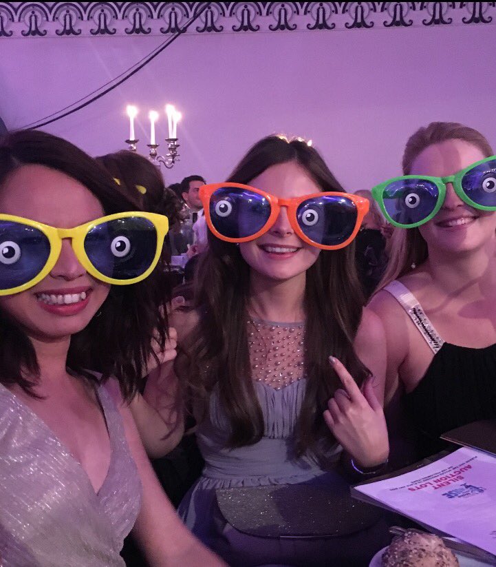 AmyShilstone's tweet photo. #ntma2016 @NationalTribute awards evening 👌🏼🍾 https://t.co/uSmSWf4zZ8