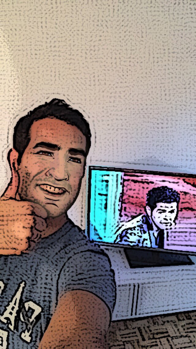 davbenh's tweet photo. On s'éclate devant #MDR2016  !! jameeeeel https://t.co/8Q3vBad35e