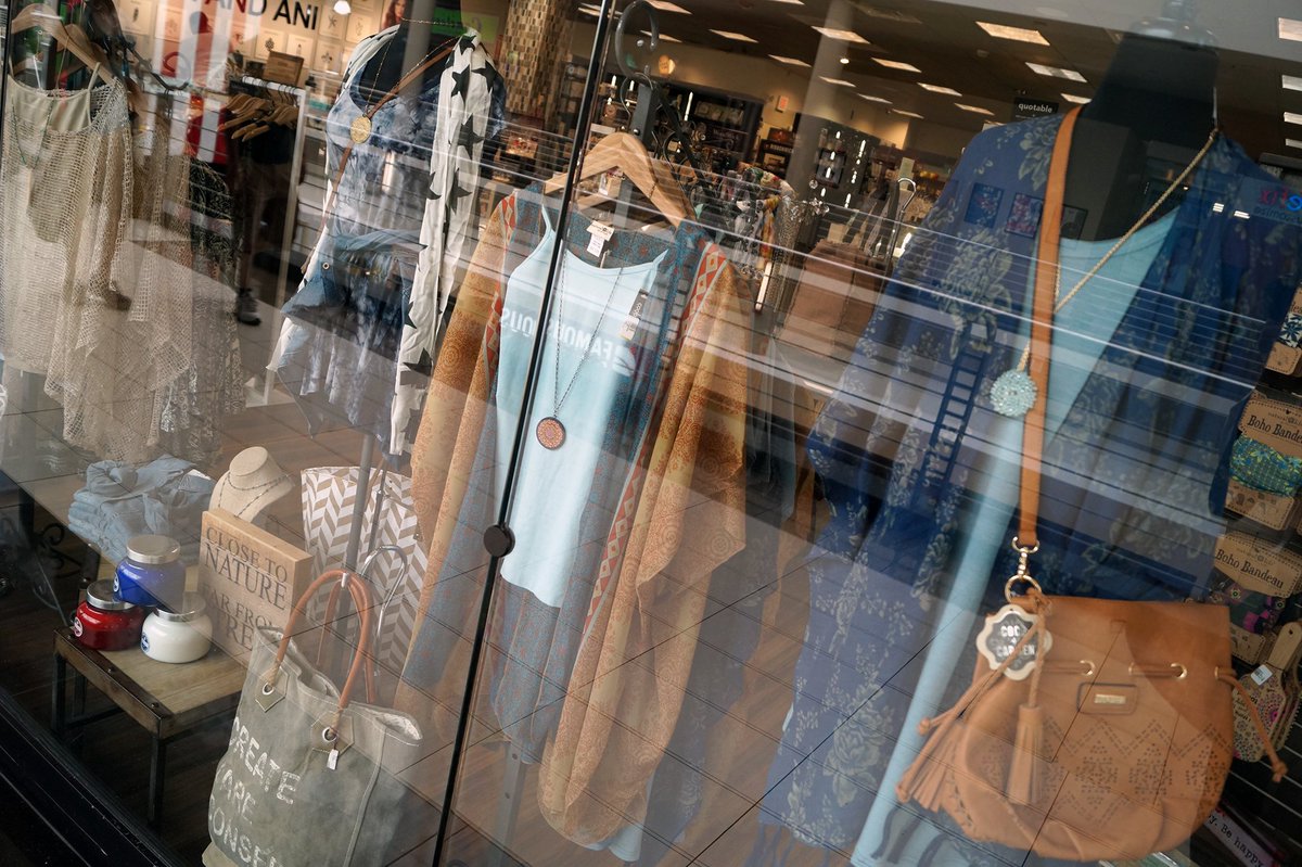 Walden Galleria tweet media