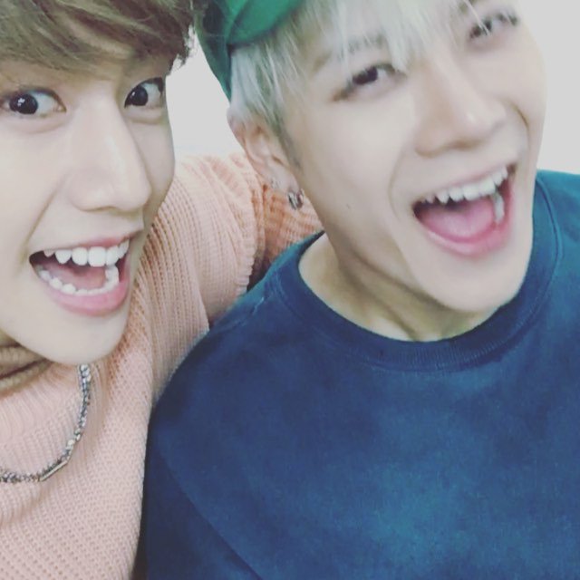 Mark_Tuan20's tweet photo. https://t.co/HhZsDq5qVJ