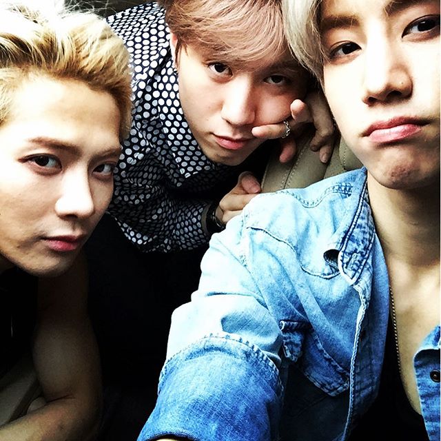 Mark_Tuan20's tweet photo. Jackson and Yugyeom!!! #FF @Kim_Yugyeom19 https://t.co/bMYKqBnxbD