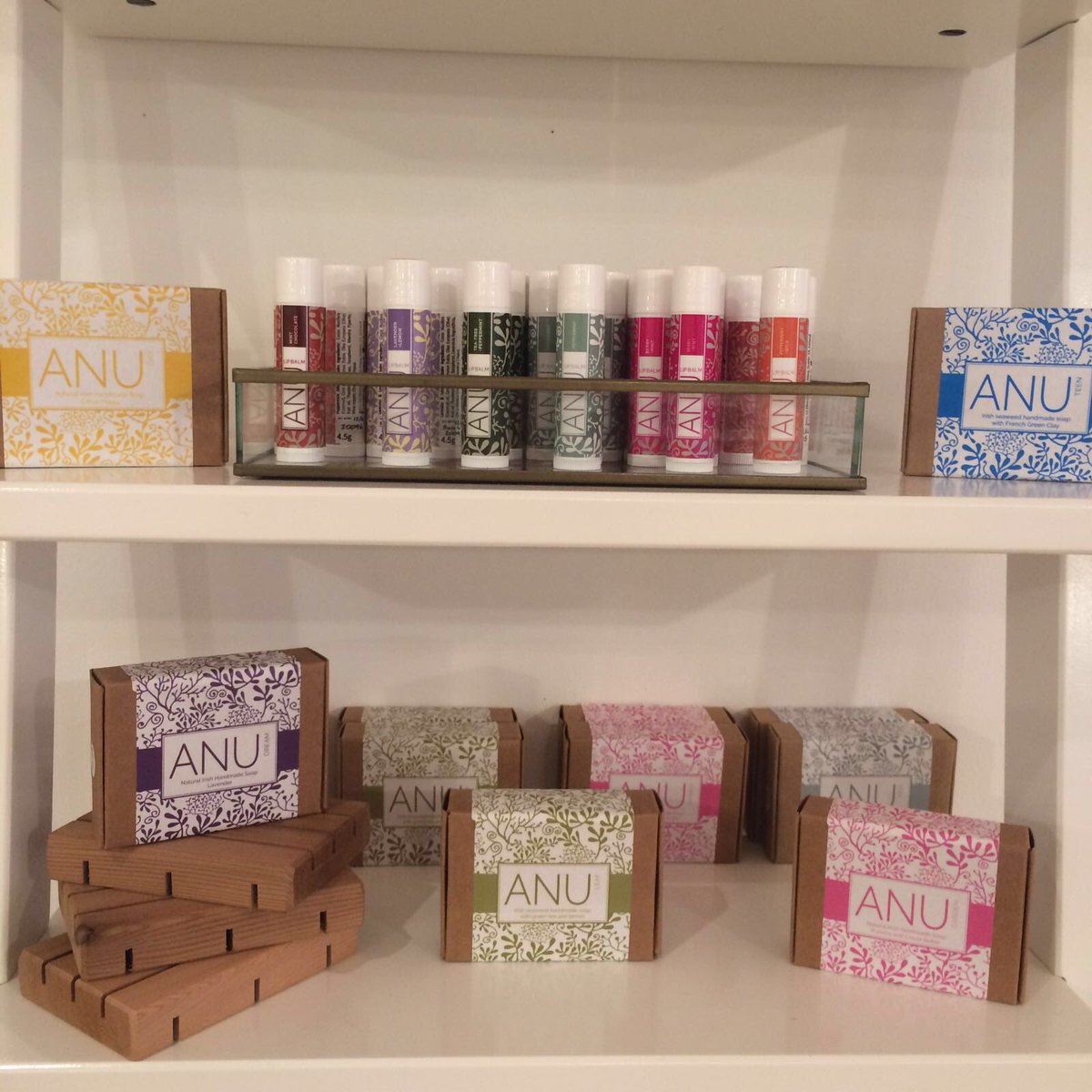 ANUlovesyou's tweet photo. Find us on @Etsy AnuBeauty @GroundCafeDub & @kidstoredublinx & online anuyou.ie #naturalbeauty #goddess #getsabout https://t.co/rfjKkRiBc1