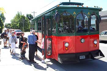 thehubss's tweet photo. The #sstrolley transports its first official passengers @Saugeen_Shores #saugeenshores https://t.co/JF1kTR1OS4 https://t.co/eUqTZr34zD