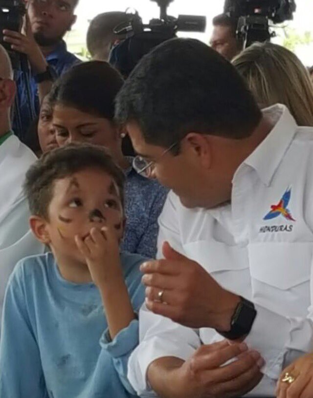 Juan Orlando Hernández tweet media