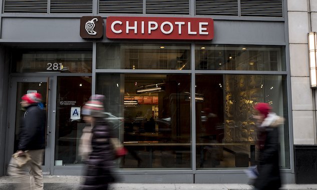 PasteMagazine's tweet photo. .@Chipotle introduces chorizo in six cities, just its second menu addition in 23 years https://t.co/ATQvo00HFk https://t.co/gmLguiegww