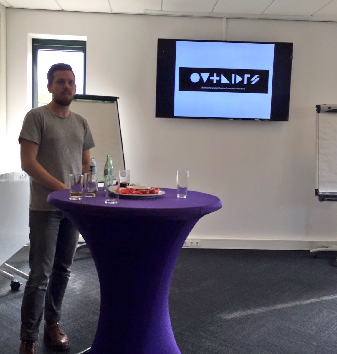 Outlierscc's tweet photo. Today Gregor spoke about #community #building for entrepreneurs in #Zwolle, #NL tnx @Movin_io @RaboIJsseldelta https://t.co/WnmVzN5uHD