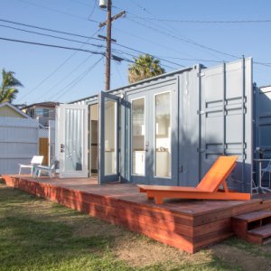 thesquarepdx's tweet photo. Montainer, Inc. is launching its backyard container homes at the Square, daily through July 2nd, 10am-8pm. https://t.co/VlgU88hKZi