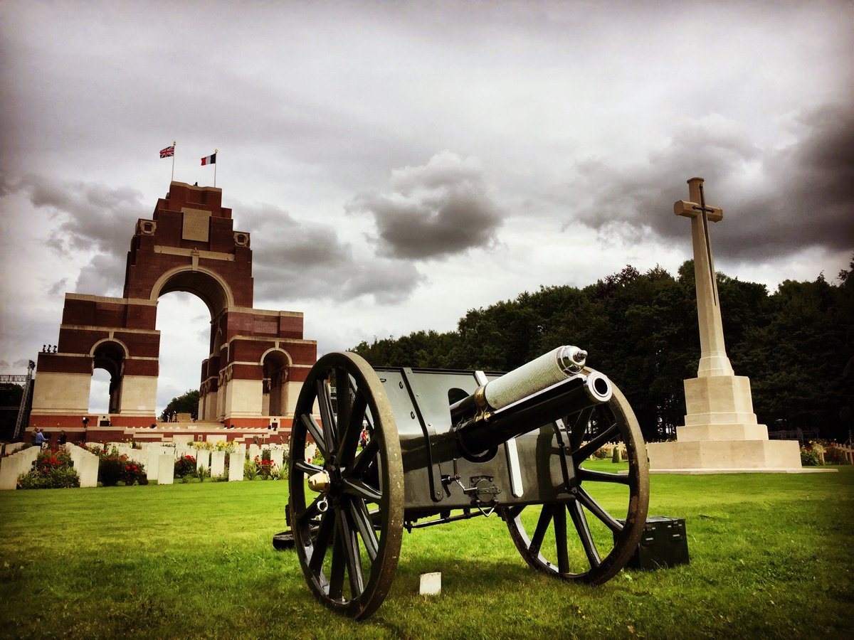 thehistoryguy's tweet image. Download my FREE #Somme100 app. Android &amp;amp; IOS. In association with @PoppyLegion 
historyhit.com/somme100