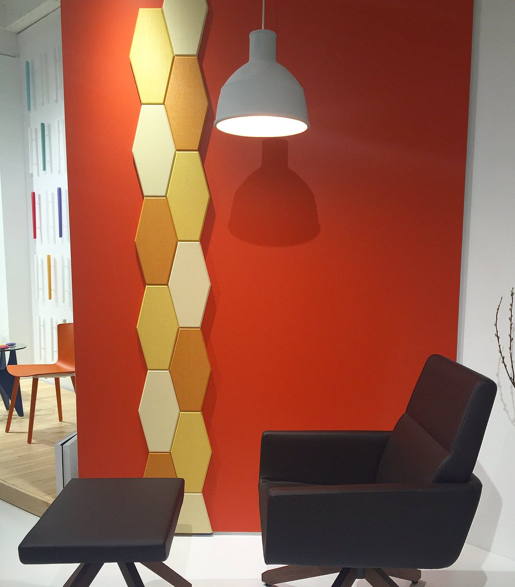 Carnegiefabrics's tweet image. #BestofNeocon Silver winner Xorel Artform in Leland International's #Neocon2016 showroom #acoustics #interiordesign
