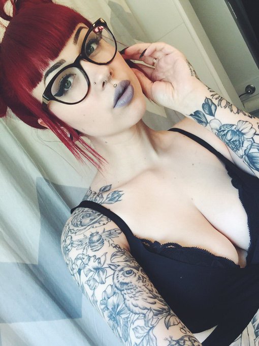 MUST #FOLLOW &amp; #RT   😍😍 @lorettaxrose 😍😍  🔥🔥 🇸️🇪️🇽️🇾️ 🔥🔥 #Camgirl  #GoAndShowHerLove 💕💕 https://t.co<a href="/tag/follow"class="tags">#FOLLOW</a><a href="/tag/rt"class="tags">#RT</a><a class="tags" href="/tag/lorettaxrose">@lorettaxrose</a><a href="/tag/camgirl"class="tags"><span>#camgirl</span></a><a href="/tag/goandshowherlove"class="tags"><span>#goandshowherlove</span></a>