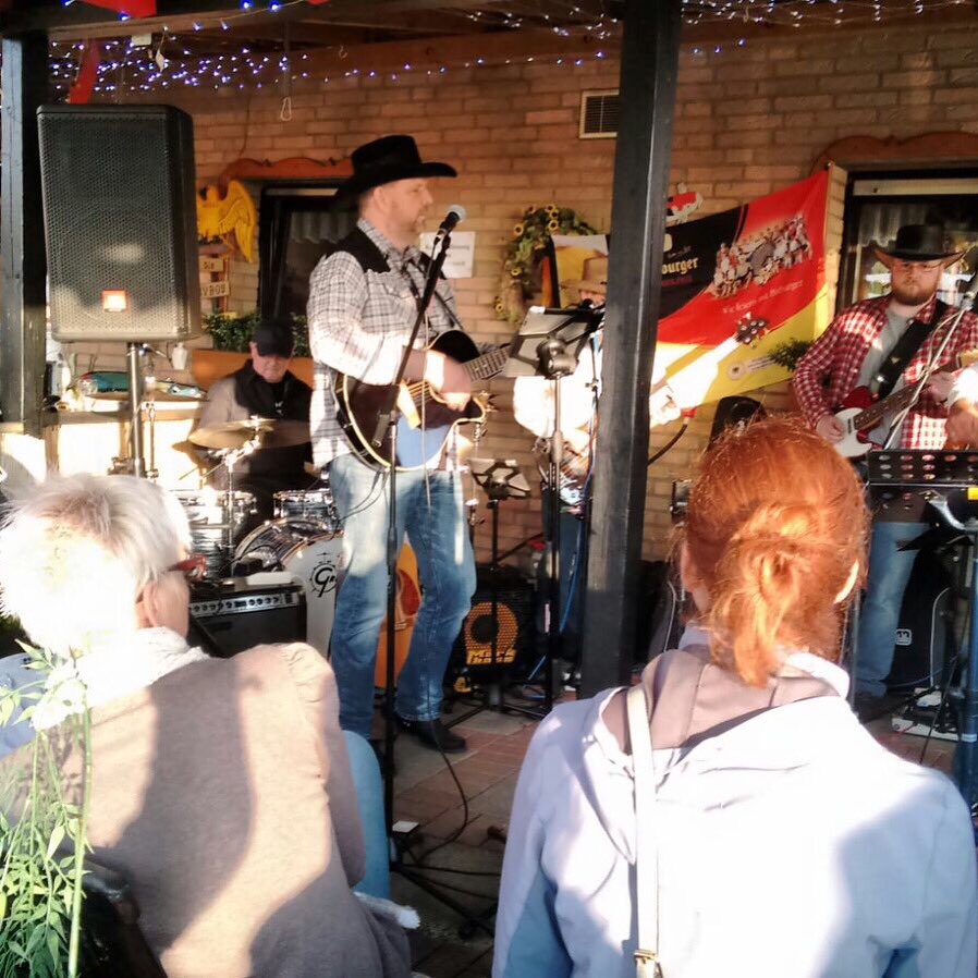 lost_fiddler's tweet image. Last stop Bönen