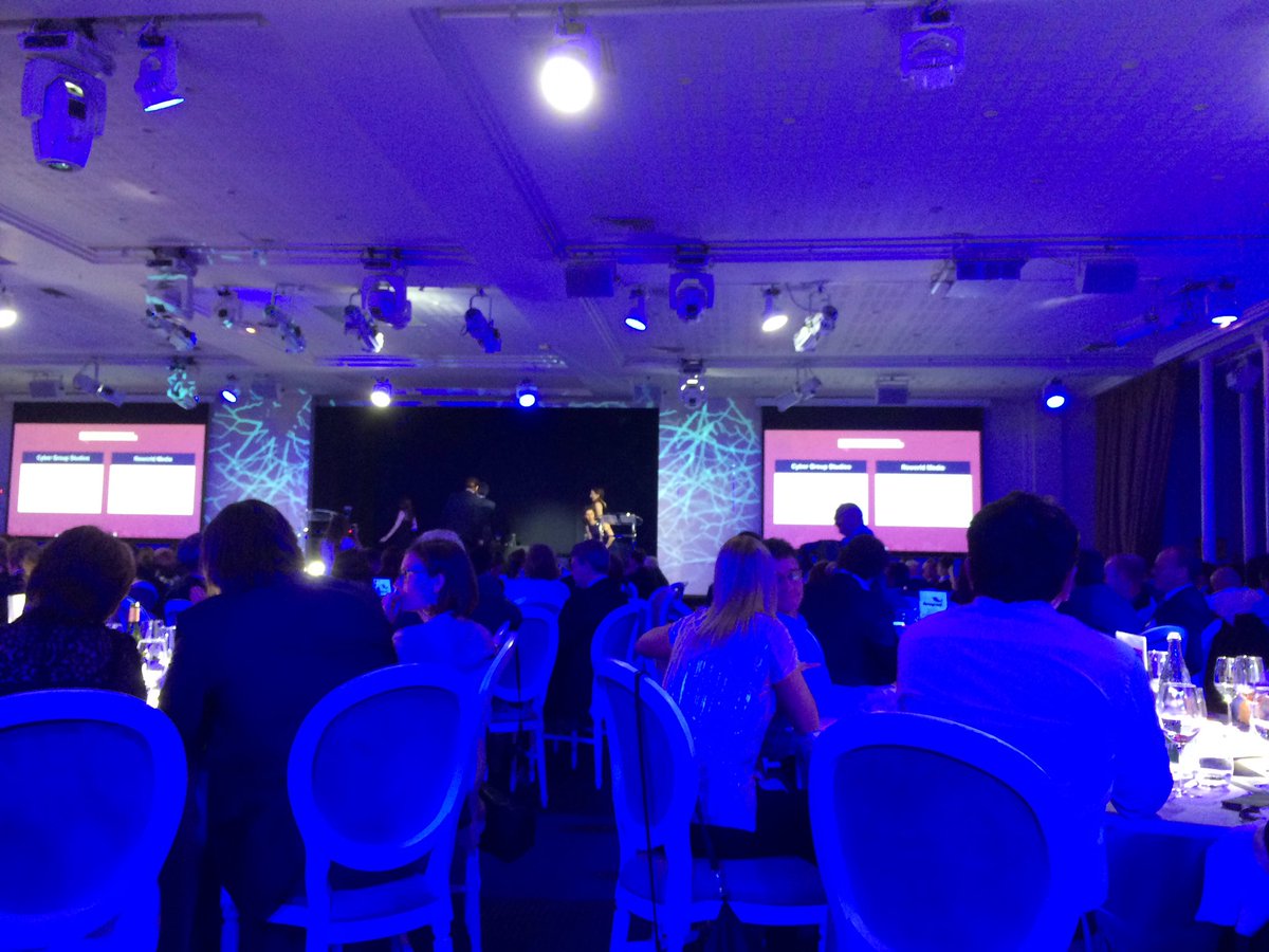 jeannetasle's tweet image. 6eme catégorie médias &amp;amp; divertissement #GPEC16 @MagDecideurs bravo @CyberGroupStud et @ReworldMedia