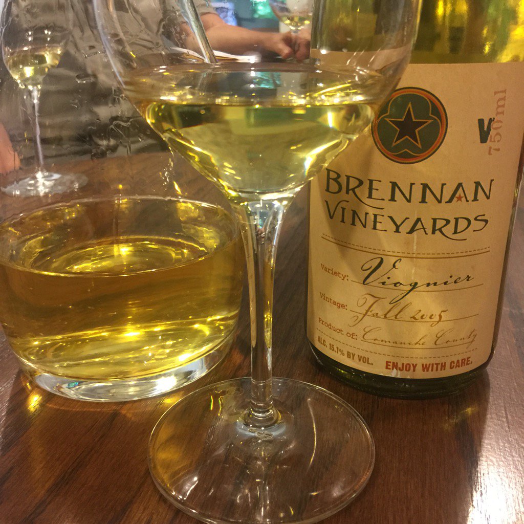 RedLovesWine's tweet photo. A fun day with staff from @FourPointWine surprising them with original Viognier.  Back to 05.  @txviognier @Doc_Vio https://t.co/vRCsdY15DD