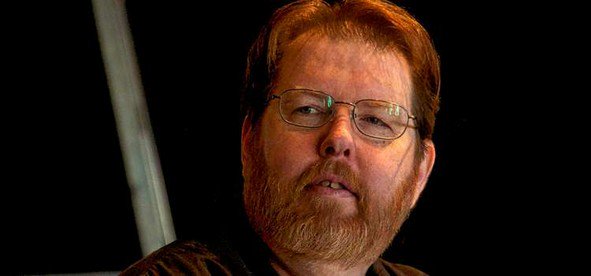 macnn's tweet image. Saying Farewell: Editor Charles Martin dlvr.it/Lh47hj