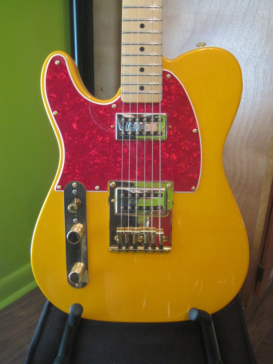 2tonebros's tweet photo. Yo Lefty, we have a couple guitars on consignment in our shop for you!  #lefty #tele #custom https://t.co/S5gcT9akz3 https://t.co/nRCWsykgzQ