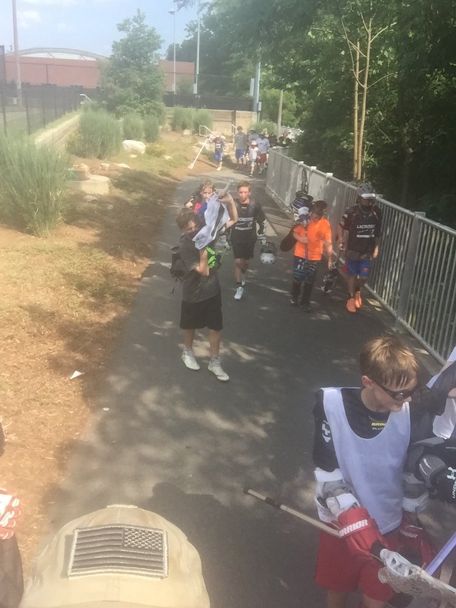 lacrosseschool's tweet image. Another great session in the books! #fastestgameontwofeet #funinthesun #boyssmell #teachthegame