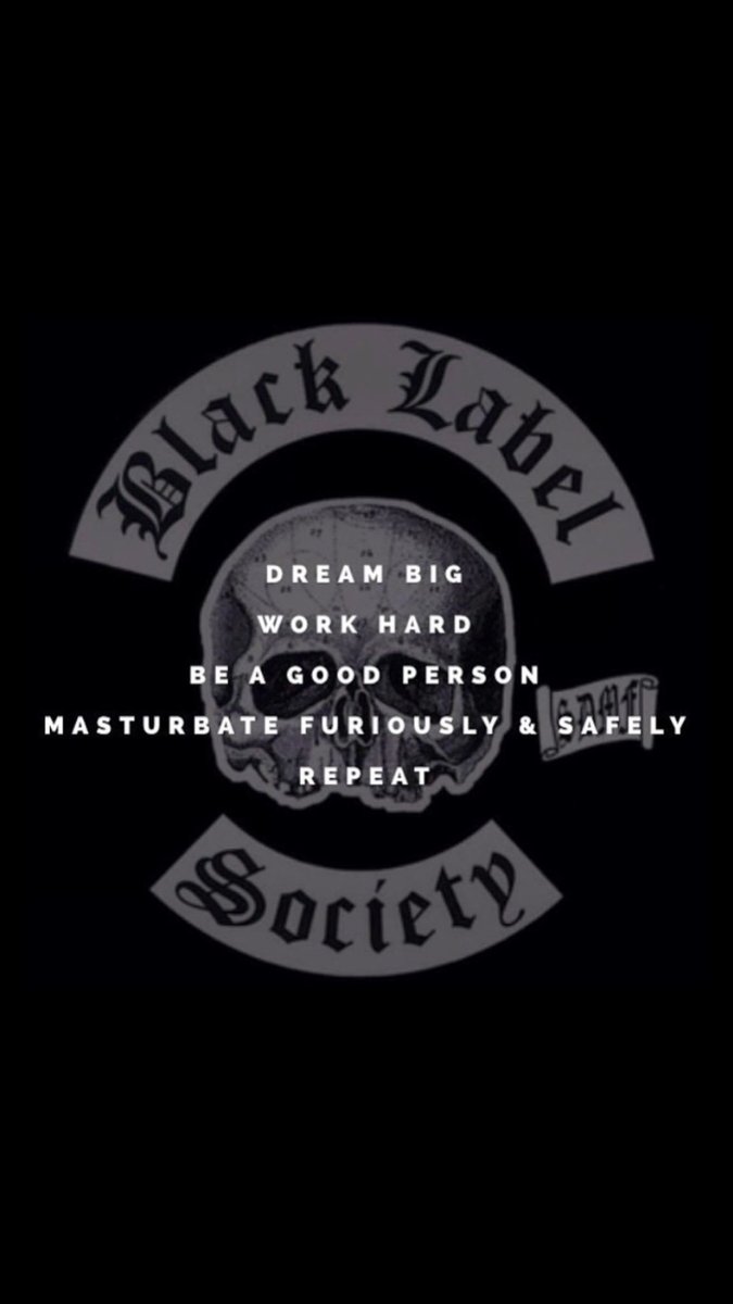 ZakkWyldeBLS's tweet photo. THERE IS NO SUBSTITUTE FOR HARD WORK - tBLSt SDMF @WyldeAudio @guitarcenter @DeathWishCoffee https://t.co/4vIoyyHeBM
