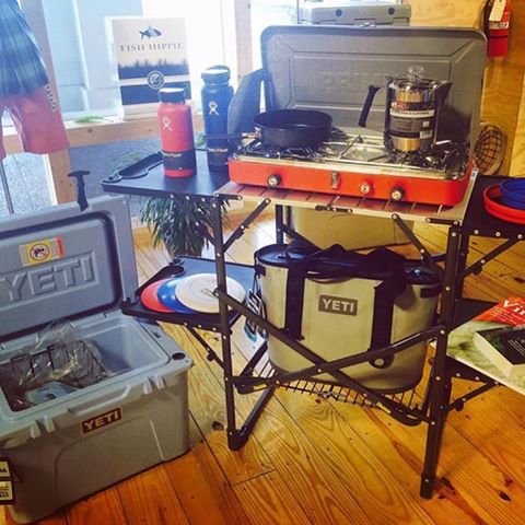 GCIOutdoor's tweet photo. Be the grill master!
#July4th BBQ's are way better w our Cook Station: https://t.co/cYW0OfhF7D #gcioutdoor https://t.co/iKWuRt50Nb