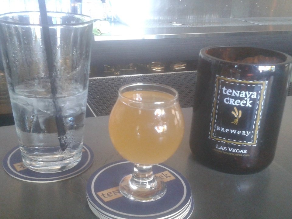 BluCollarGent's tweet photo. #lunchflight @tenayacreek must have my favorite #gose #saltysourlime Nice work @NewGloryBrewery ! https://t.co/NfVilXb9sp