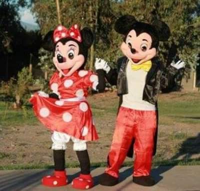 ivonnecita83's tweet image. @VentasBioBio se arriendan disfraces corpóreos de michey y minnie a 25.000 c/u
Consultas al +56954254882 RT