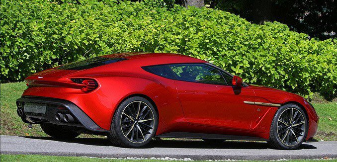 ConceptCarsPorn's tweet image. Aston Martin Vanquish Zagato Concept