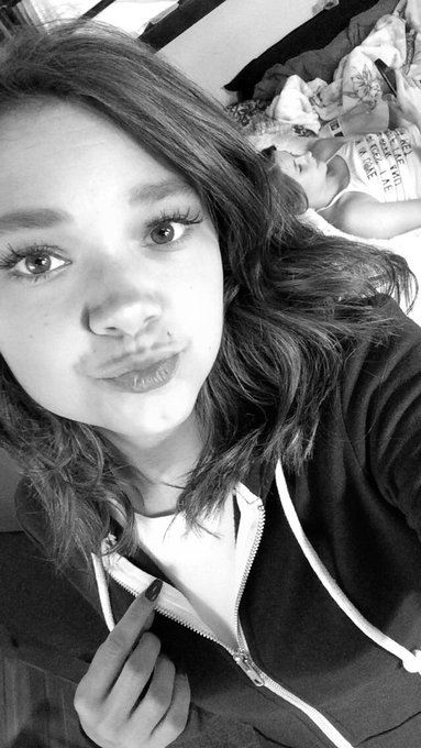 I love me some 😍@AlainaDawsonxxx https://t.co/AddEd8MEBa<a class="tags" href="/tag/alainadawsonxxx">@alainadawsonxxx</a>