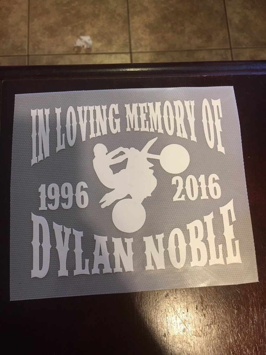 caitlynnalyssaa's tweet image. we&apos;ll be out at chevron most nights &amp;amp; the cruise on Sunday! #justice4dylan #weloveyoudylan