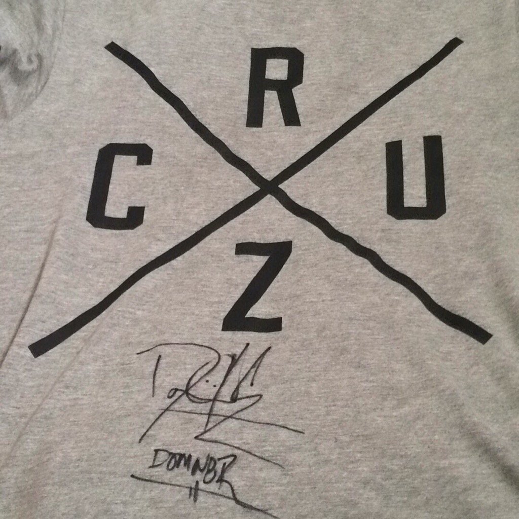 DoctorBray's tweet photo. Inspirational gift!Cheers @DominickCruz time 2 win my gold n hang em on da wall!
Ordered more 4 fight week in Vegas! https://t.co/TDud5wsCFN