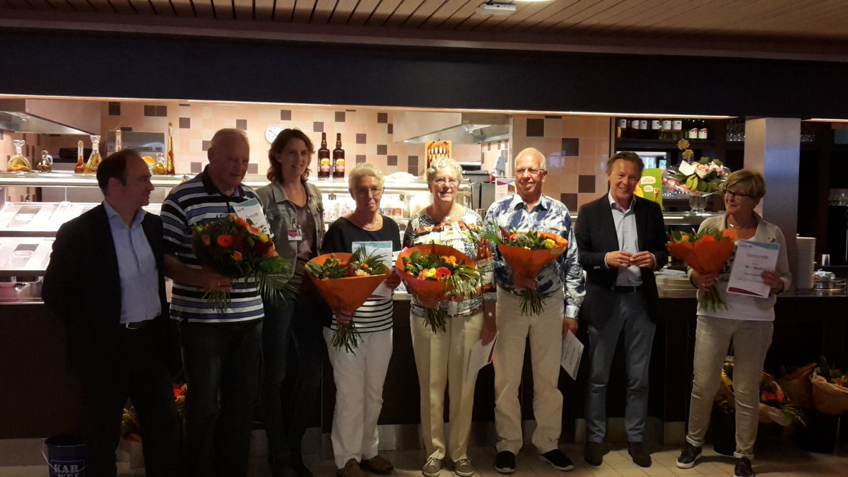 erikbraafhart's tweet photo. #vrijwilligers Sonnevanck@znwv tijdens dank-je-wel avond in het zonnetje gezet  @gertjanvannoort @gemharderwijk https://t.co/3Jq3081QN3