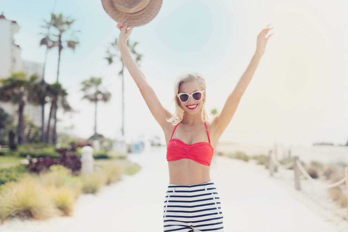 We_Create_Media's tweet photo. There's just something about the California sunshine! Check out our favorite shots from our shoot with @delcoronado https://t.co/tHUW0ZPSA5