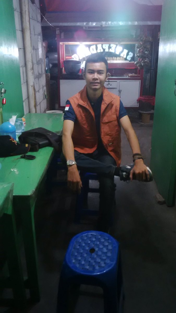 SandyEka07's tweet photo. Happy teruussss... disyukuri apapun itu o:) https://t.co/inAhrNc7Mp