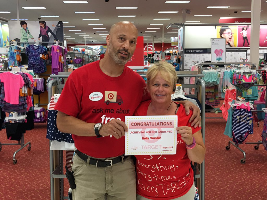 James_Stro2's tweet photo. Look who just saved her 400th guest  5% !!!!@HollyWunder @kakajg2002 @taykwent @salamlazkani @lcjudoguy  #lakelife https://t.co/aWnokPjDfd