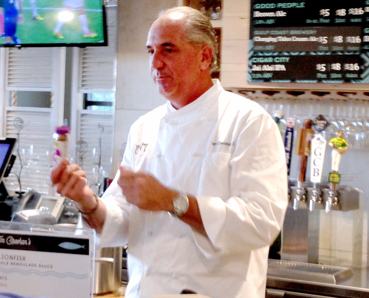 Chef Creehan's batch of lionfish draws rave reviews nwfdailynews.com/news/20160629/… #timcreehan #wholefoods #lionfish