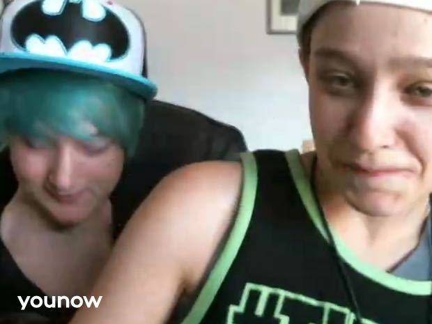 MckennMck's tweet photo. 🔴 LIVE blakeboys on @YouNow - Watching these two💯💯💯🔥🙈 https://t.co/cIiYRu0ruL https://t.co/OU0sEWTaOi