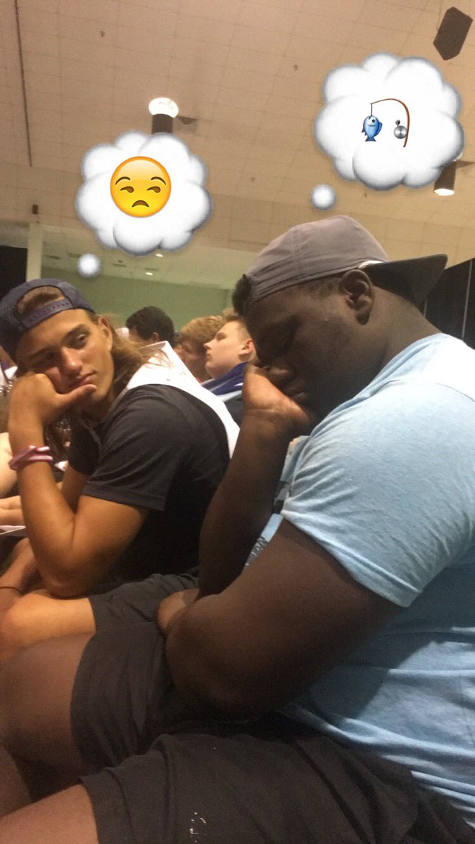 _bonillaa's tweet photo. Dreams come true #flyc16 @SwizzySuave23 https://t.co/eJqfAxTbtd