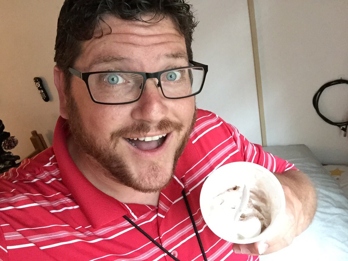 One last ice cream toast to #moryla2016 #serviceaboveself