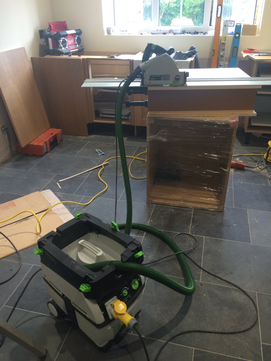 Carpentryplus's tweet photo. Today was a good day. Made easy by festool #midi #ts55r @Festool_GB @leonarthur82 @FestoolUSA @AngliaTools https://t.co/RrcWJbh1UY