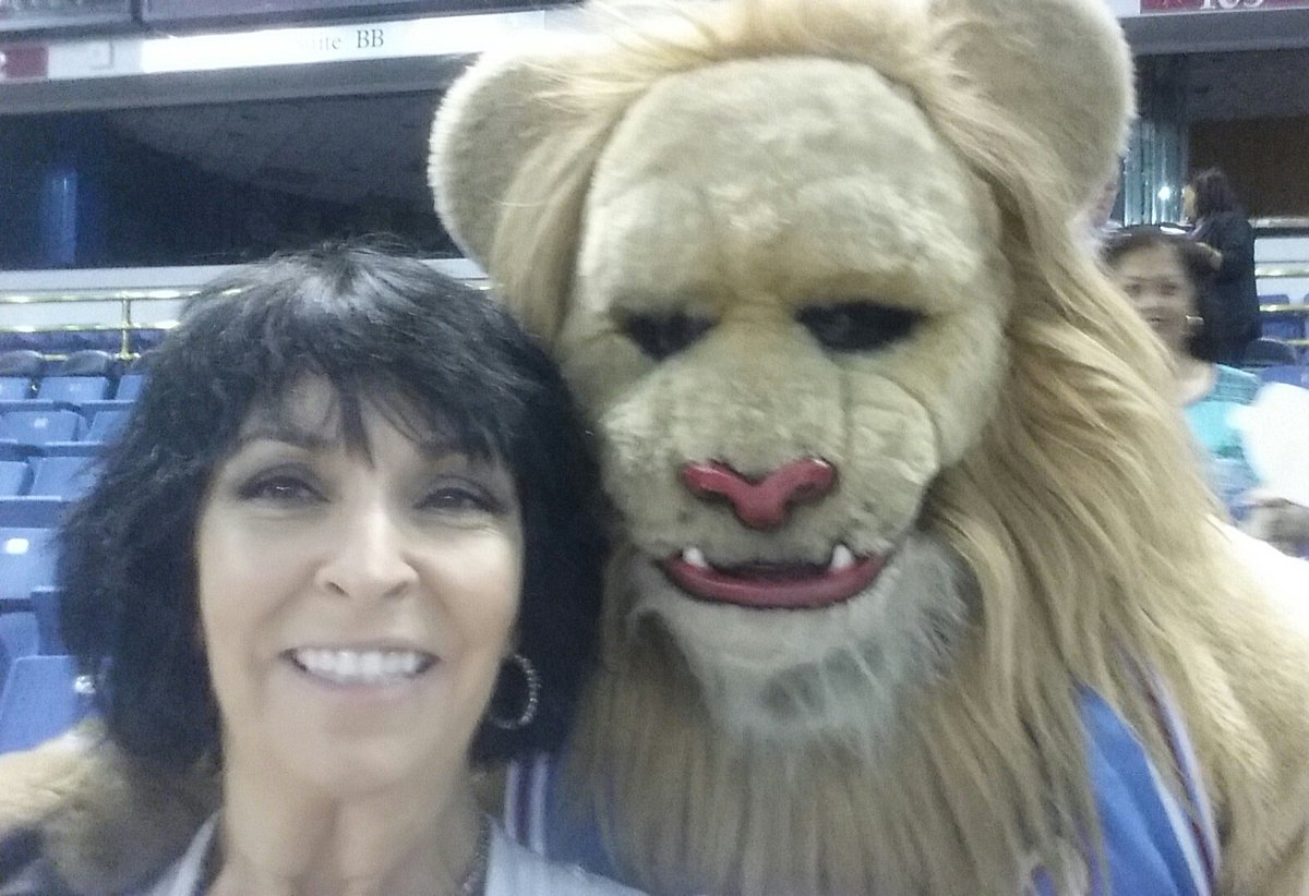 Lighthouse FRC tweet media