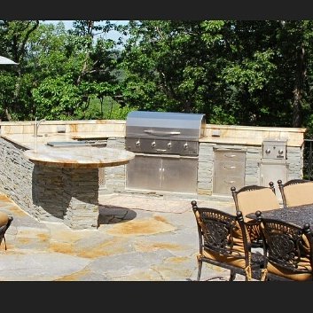 woodsidepools's tweet photo. The #Kitchen is #open ๐ญ๐๐ #WoodsidePoolDesign #OutdoorLiving #NJPatio #readyforthe4th https://t.co/zjQivwNY0H