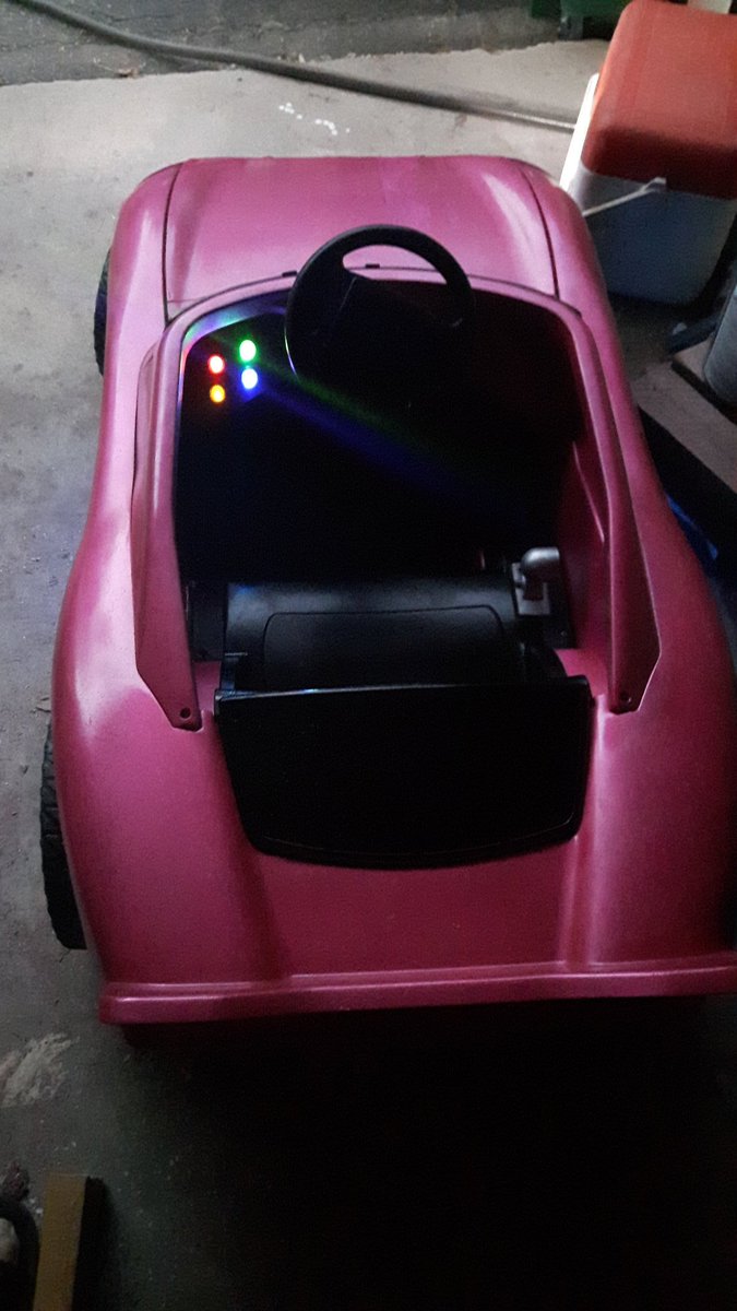 PeckJacy's tweet photo. #custompowerwheels 
#powerwheels 
#customcar https://t.co/Sj8GkH4hLY