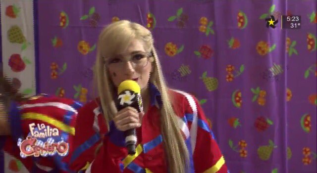 SandyDuff28's tweet image. #SegunMisCalculos 😂😂😂💙 Silvana @JazminconJ