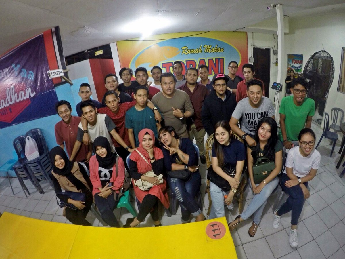 nicolaus_kanaf's tweet photo. Buka puasa bersama @GA_Balikpapan semalam.
@hitmansystem @lexdepraxis https://t.co/rPADvToqSW