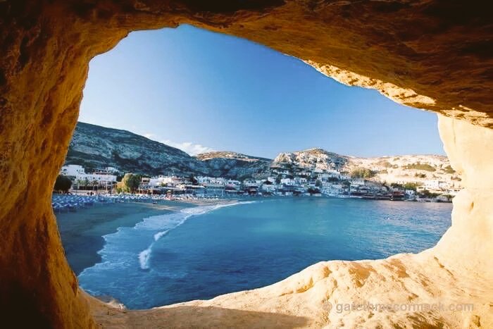 athinamore's tweet photo. Φύλαξε τα λόγια σου, για εκεί που διαβάζουν τα μάτια σου..... Χ. Τούβε
Καλή σας μέρα. Όμορφη Πέμπτη. https://t.co/fLU9pn85yG