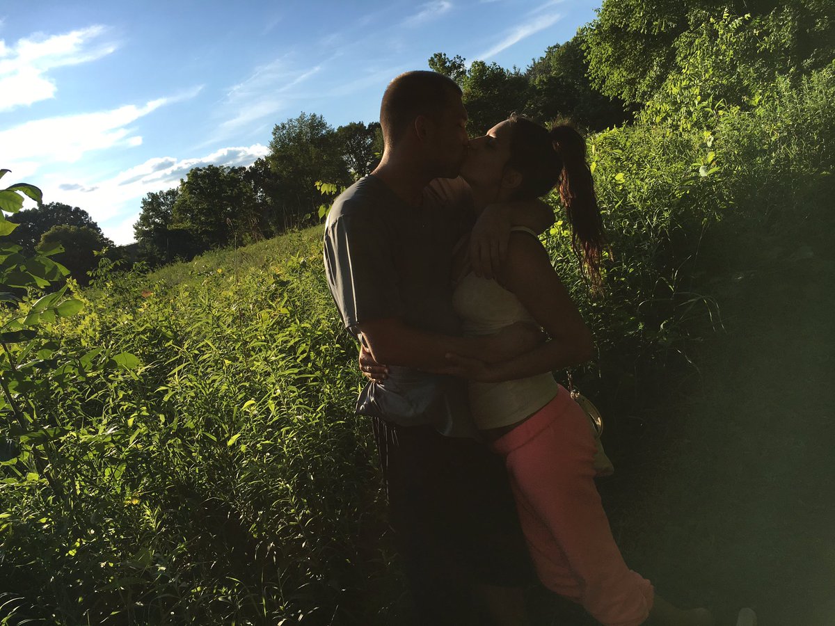 MorganNicholle's tweet photo. I'll like you forever, I'll love you for always. For good &amp; for better, I'll be there 💕 https://t.co/vCw5v01uZi