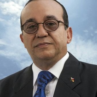 FUNDAHISPA's tweet photo. Dr. Eduardo Flores, nuevo Rector de la Universidad de Panamá.

La era Gustavo García de Paredes ha llegado a su fin. https://t.co/acU8HmcEnB