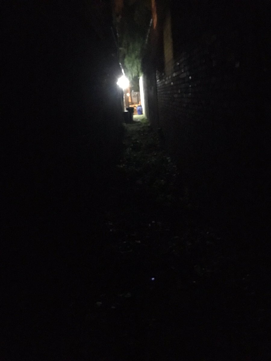 urbexphl's tweet photo. Scary Wash West alley. https://t.co/XXbdbNRp7G