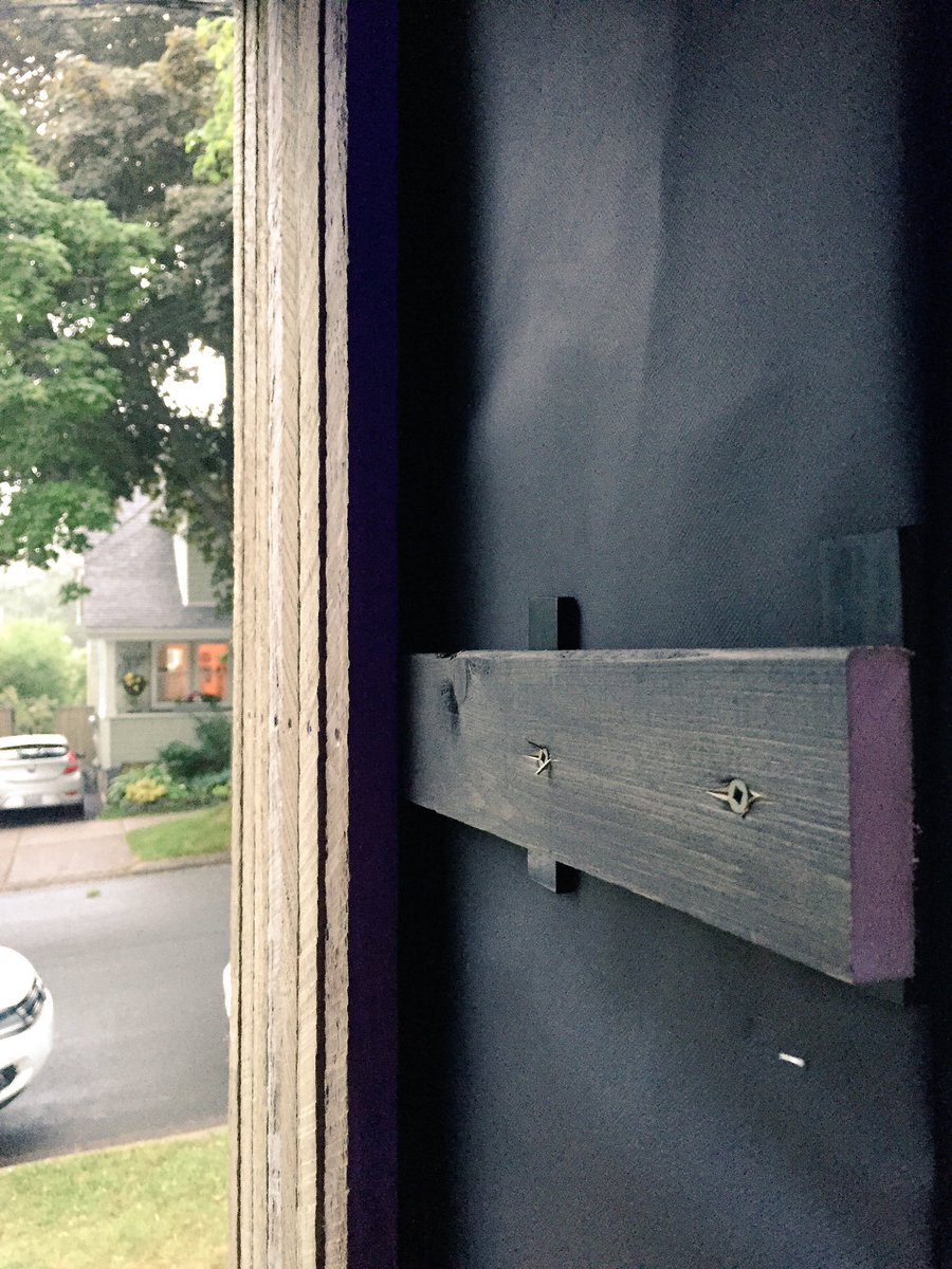 Vertical #wood #cladding detailed properly w <a href="/VaproShield/">VaproShield</a> #VaproShims + #RevealShield #rainscreen @PeterBraithwai2