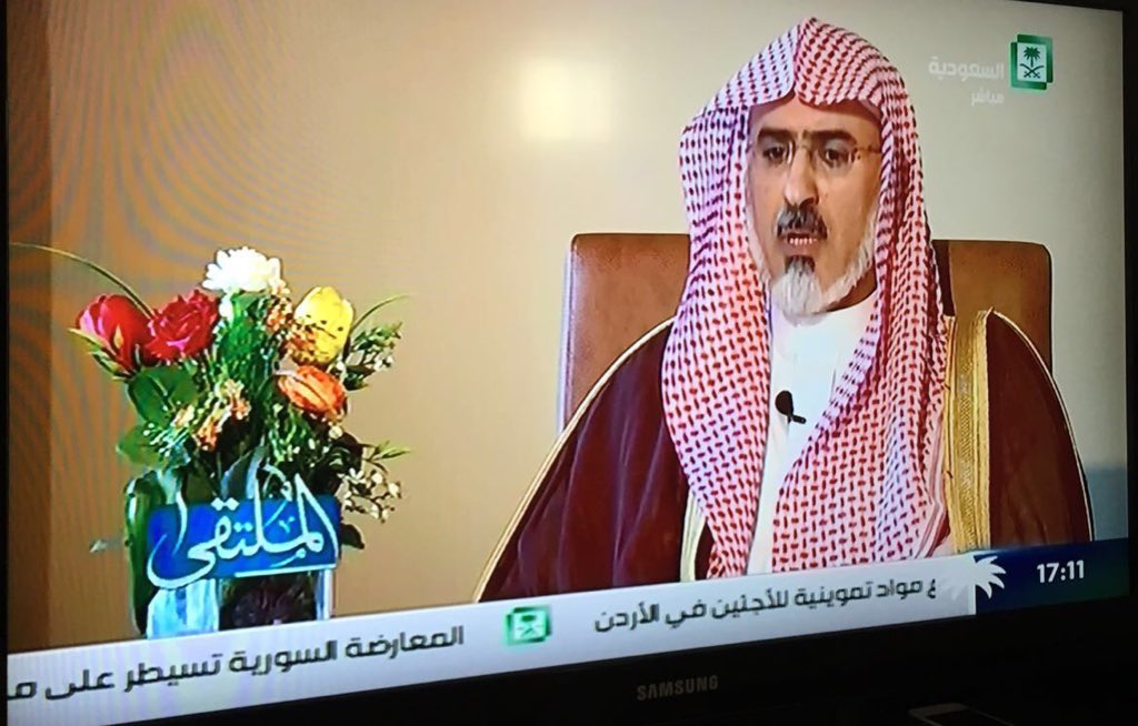 m7boso's tweet photo. معالي مدير جامعة الإمام #سليمان_ابا_الخيل في برنامج #الملتقى 
https://t.co/B2MYZuSr7d https://t.co/5YZXtL2g8I